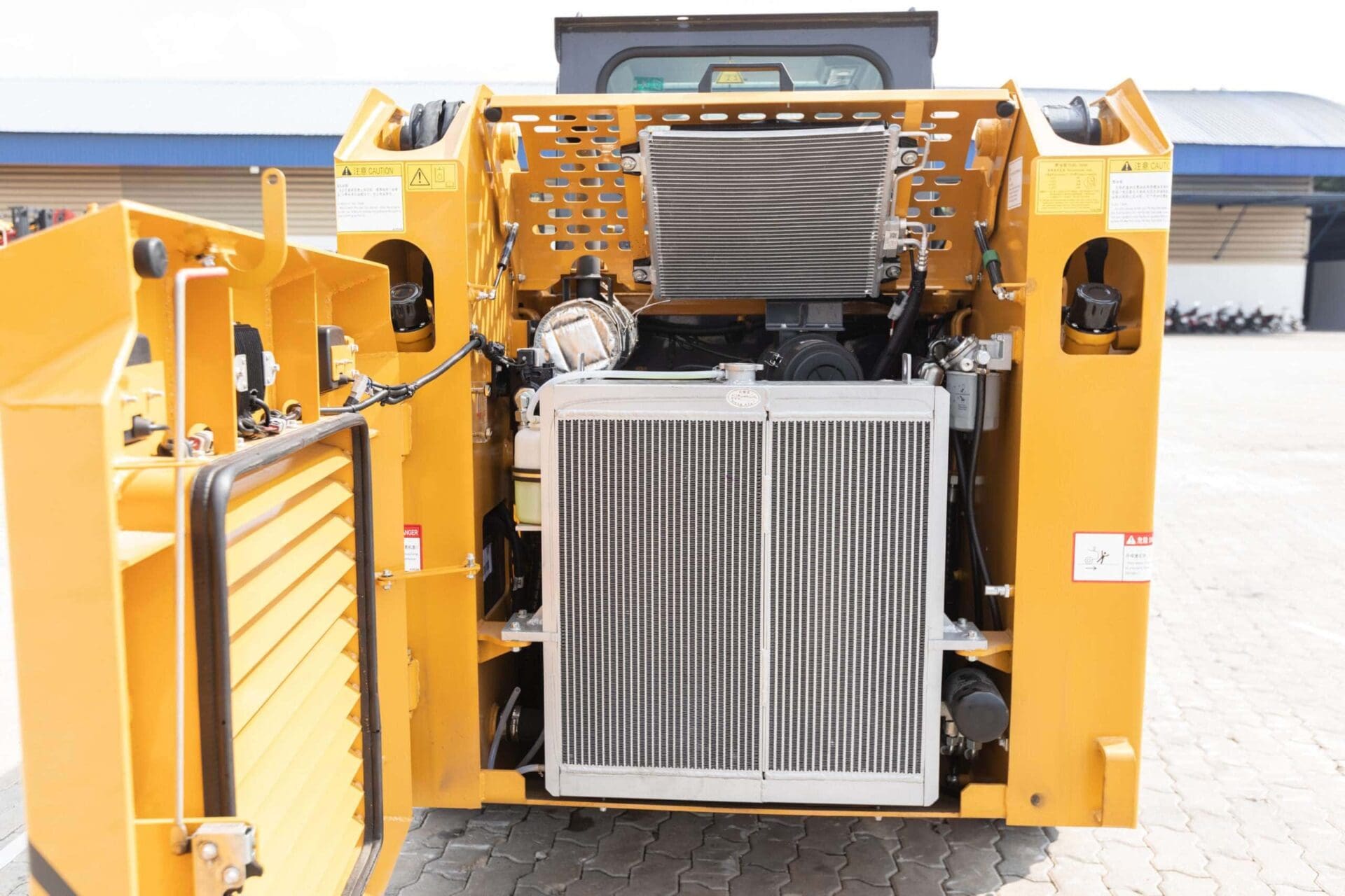 Skid Steer loader2 scaled