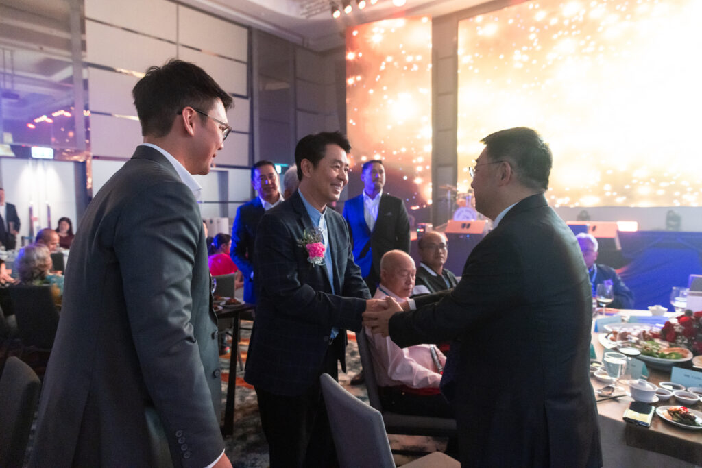 เครื่องจักรกลหนัก O.C.R. XCMG